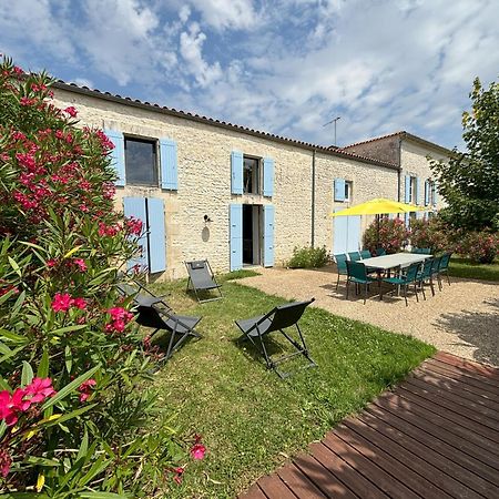Le Domaine Des Aguins Saujon Exterior foto